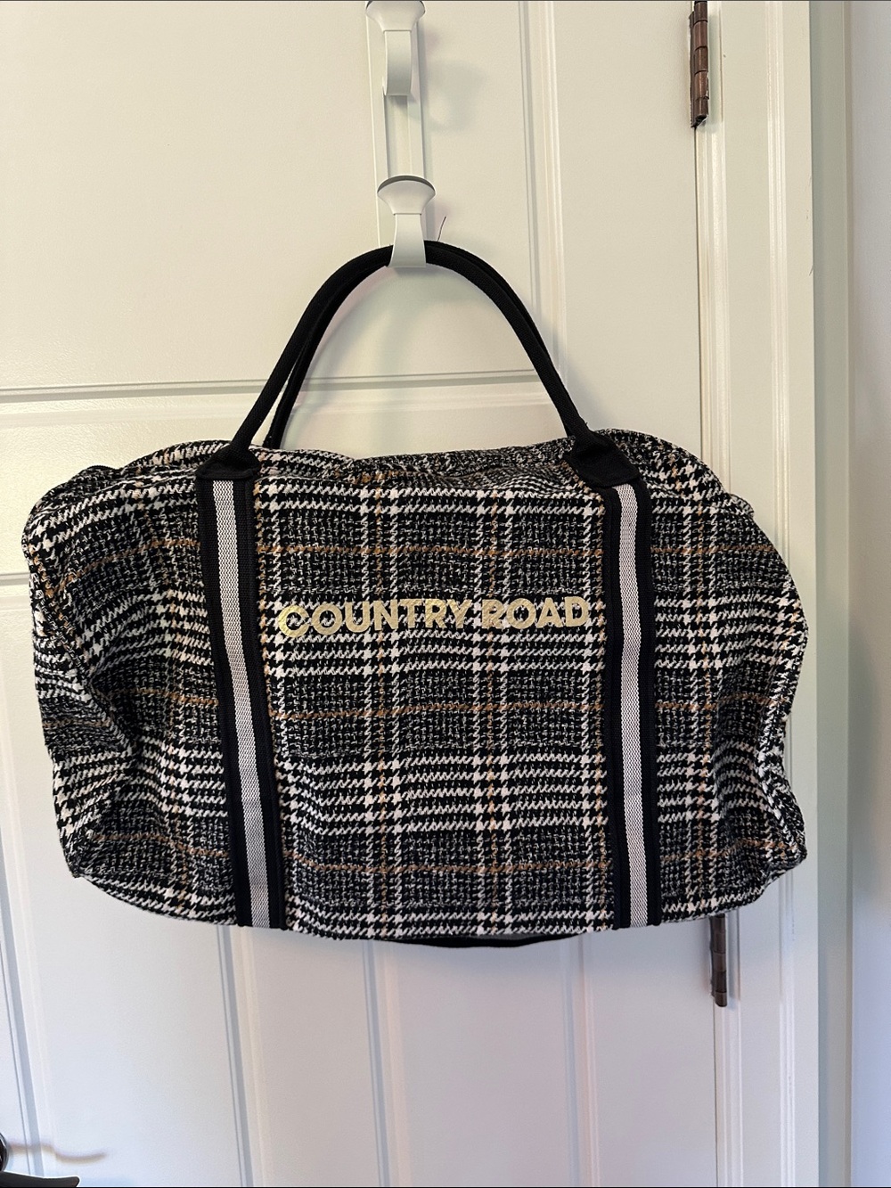 Country Road Black, White & Brown Plaid Travel Bag